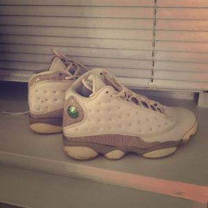 Jordon 13 Retro Phantom